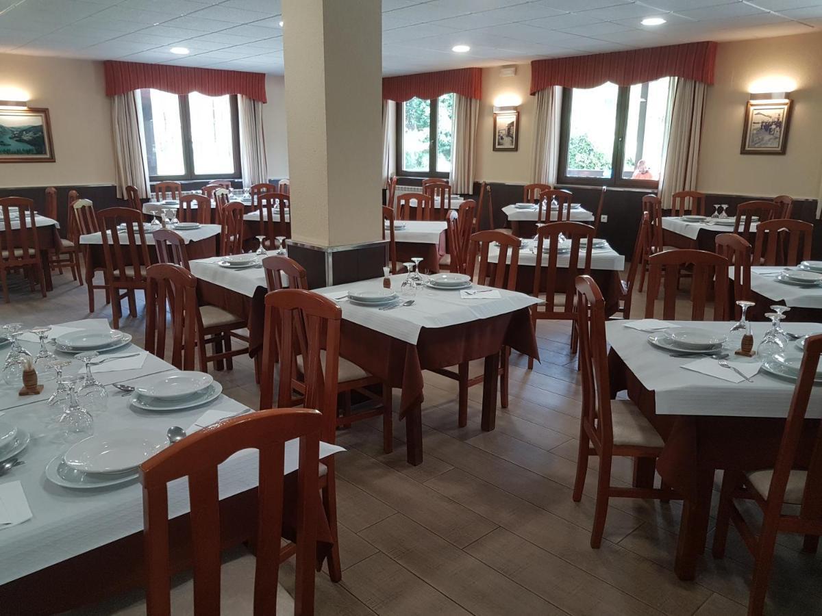 Hotel Complejo O Pineiral A Fonsagrada Extérieur photo